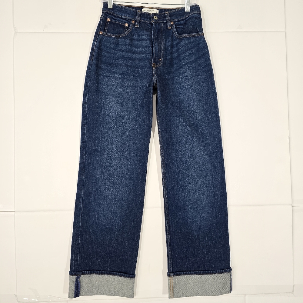 NWT Abercrombie & Fitch High Rise Jeans  Curve Love Size 27 Blue - Cuffed